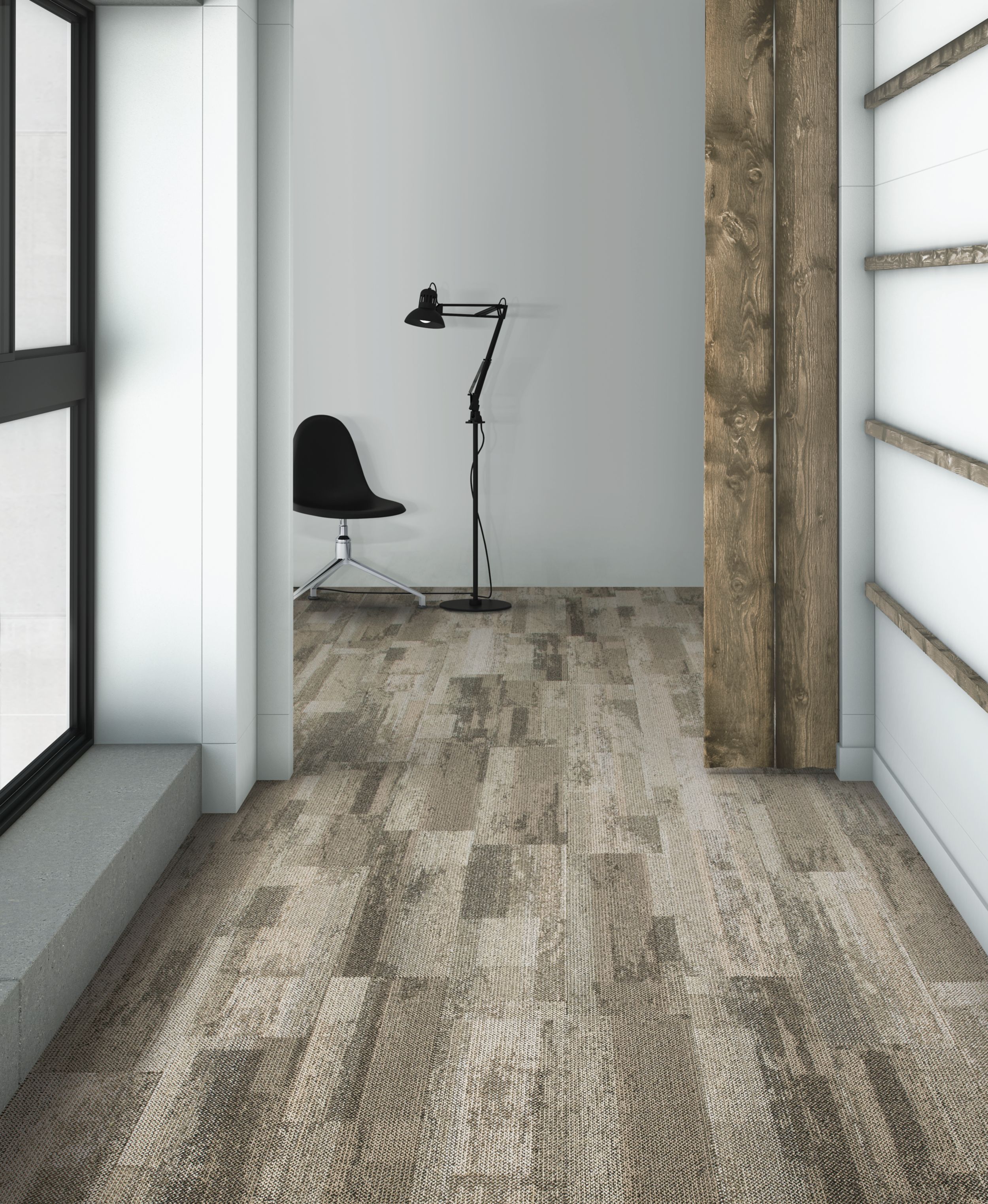 Interface Reclaim plank carpet tile in hallway with black chair and lamp numéro d’image 1